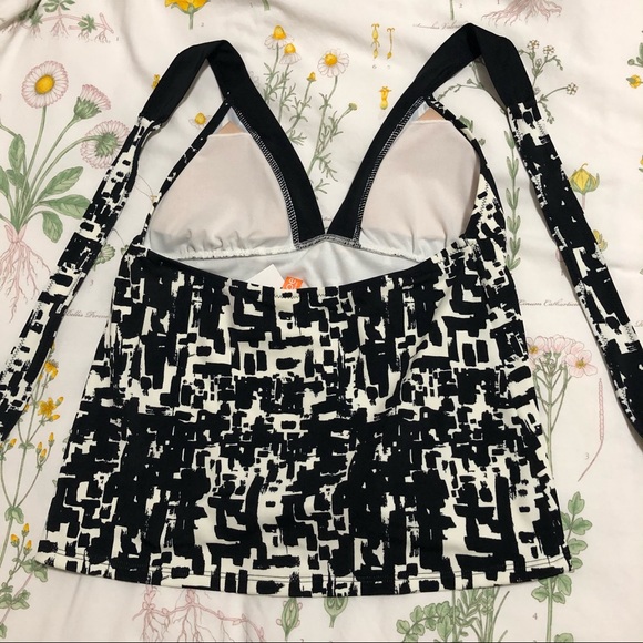 Joe Fresh 2 Piece Halter Tankini Swim Suit - Picture 5 of 8